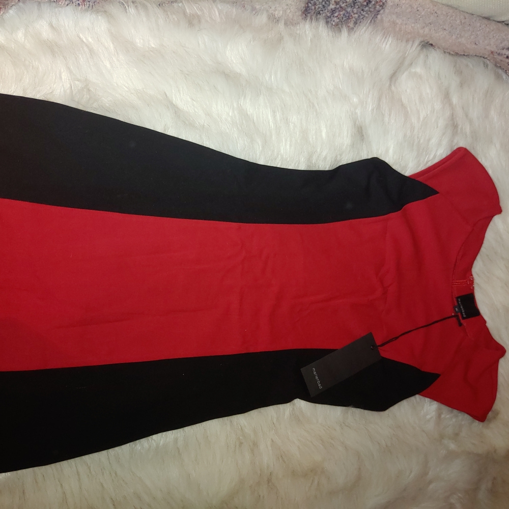 Elegant Red and Black Midi Dress